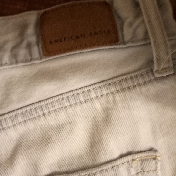 American Eagle shorts - Picture 3 of 4